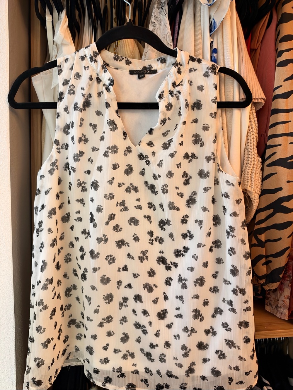 Stitch fix paper moon top
